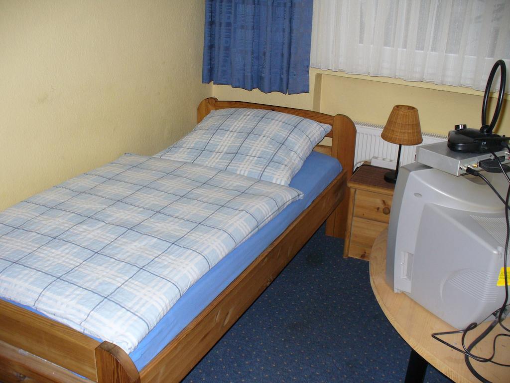 Hotel Schoenfeld BRE Quarto foto