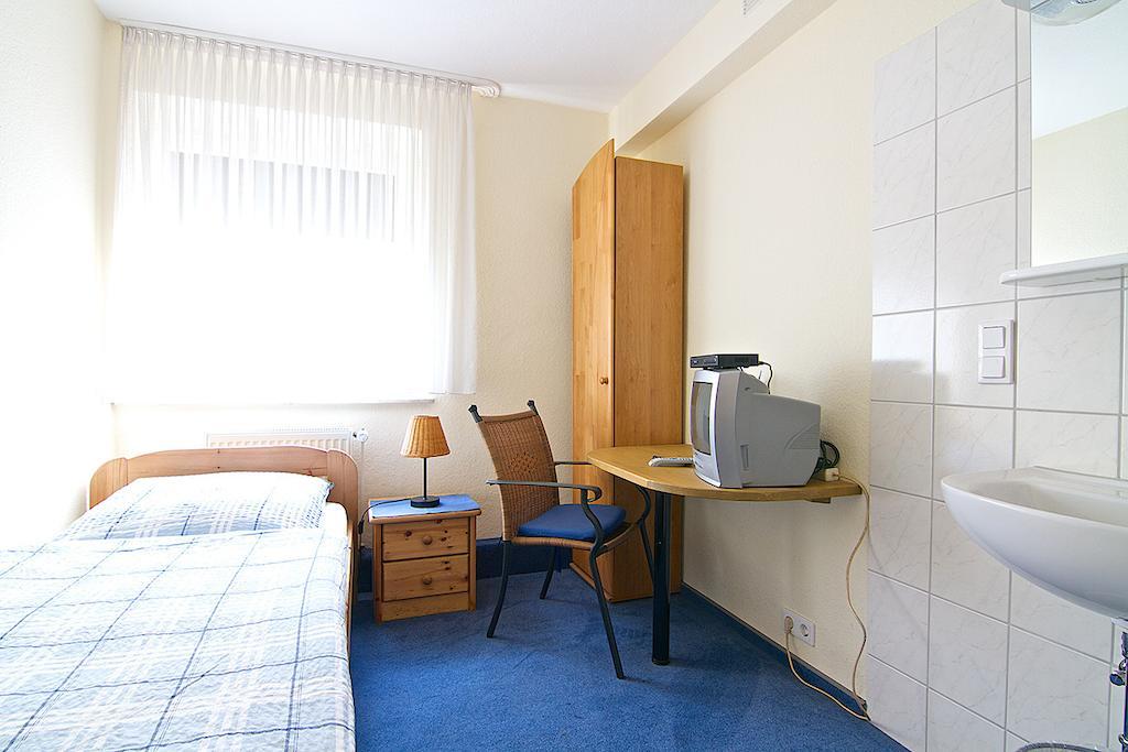 Hotel Schoenfeld BRE Quarto foto
