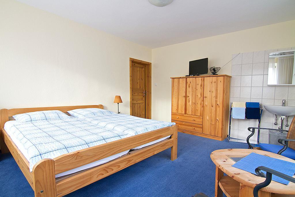 Hotel Schoenfeld BRE Quarto foto